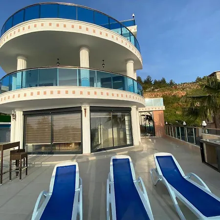Luxus Pool Whirlpool On The Roof